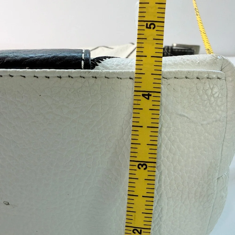 Sophia Visconti White Pebbled Leather Diamond Black Stitch Hobo Shoulder Bag - Picture 13 of 15